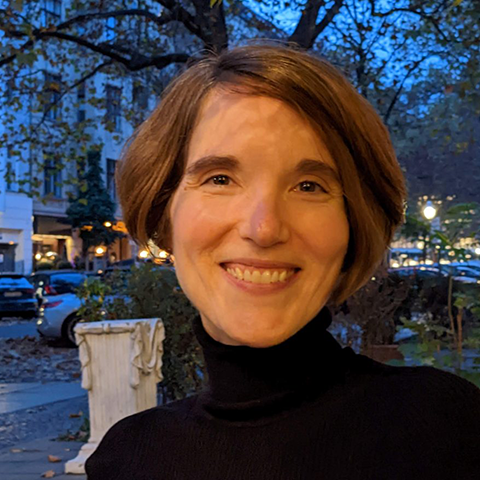 Karrin Hanshew : Associate Professor